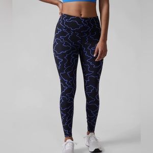 Athleta Elation Train Textured Tights 7/8 Length Black and Blue Size Small.